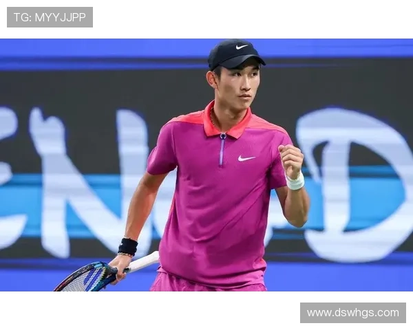 网球新星崛起：年轻选手挑战世界顶尖高手，迎来激烈赛季竞争